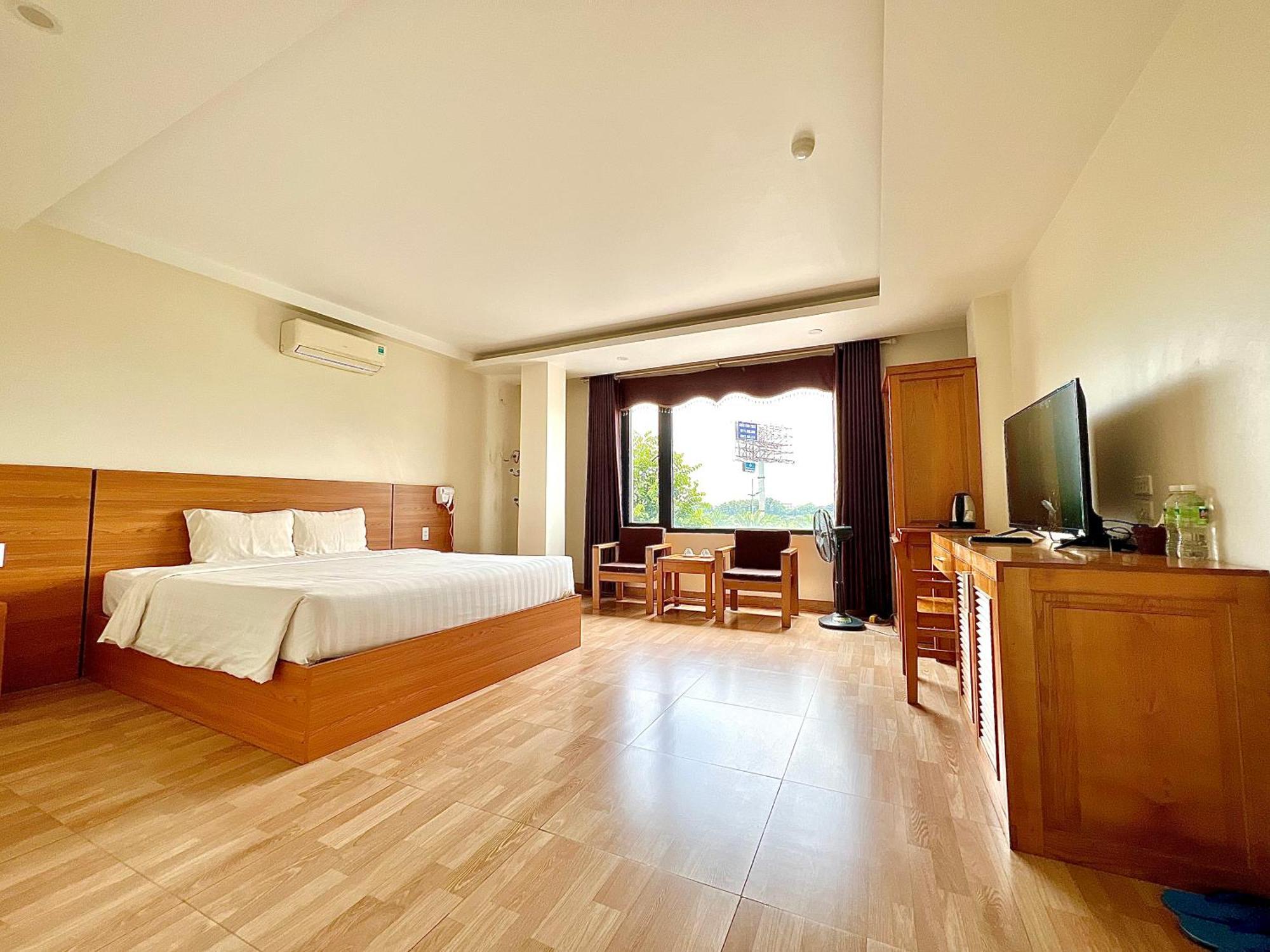 Dragon Airport Hotel Noi Bai Exterior photo