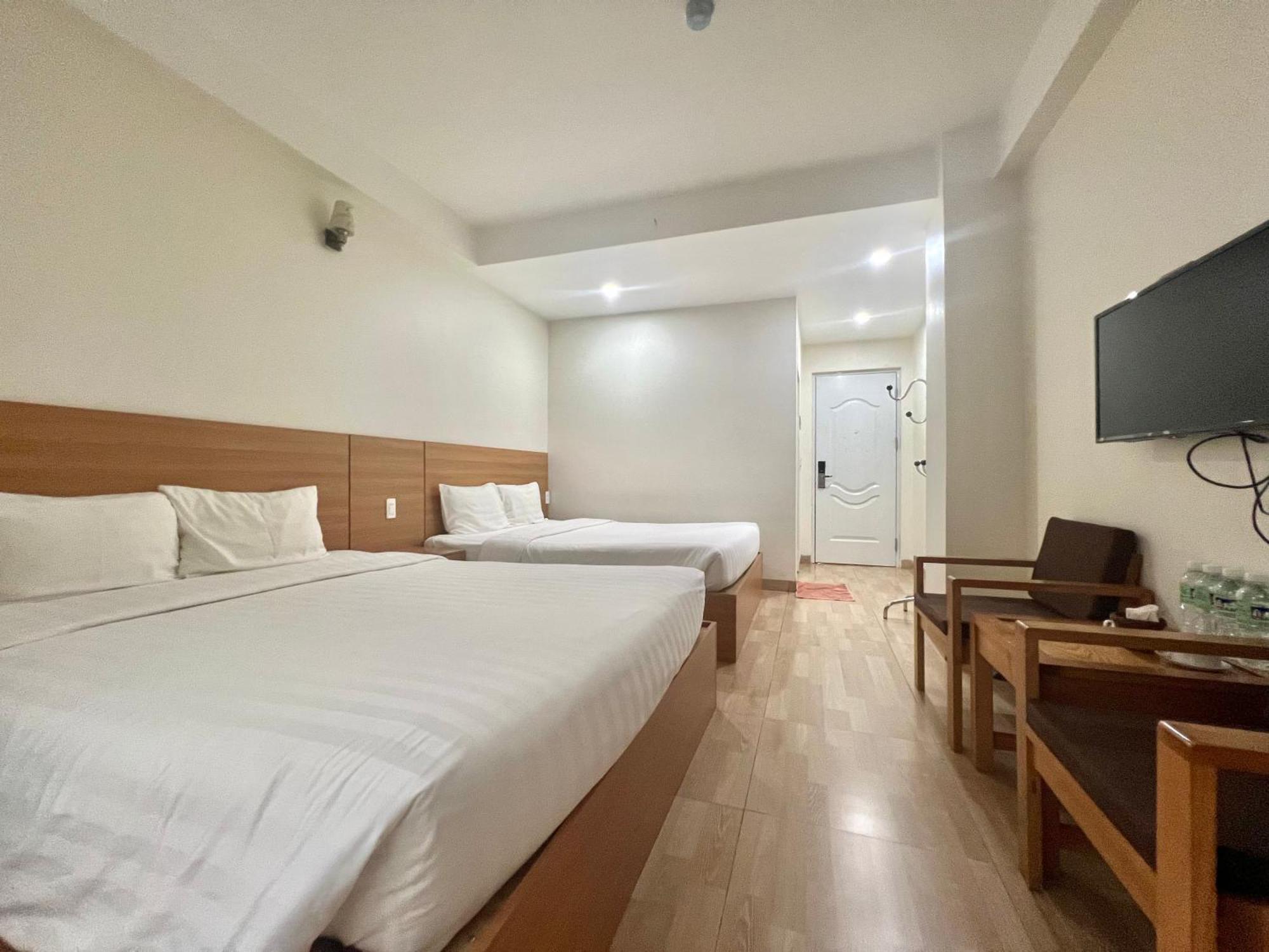 Dragon Airport Hotel Noi Bai Exterior photo