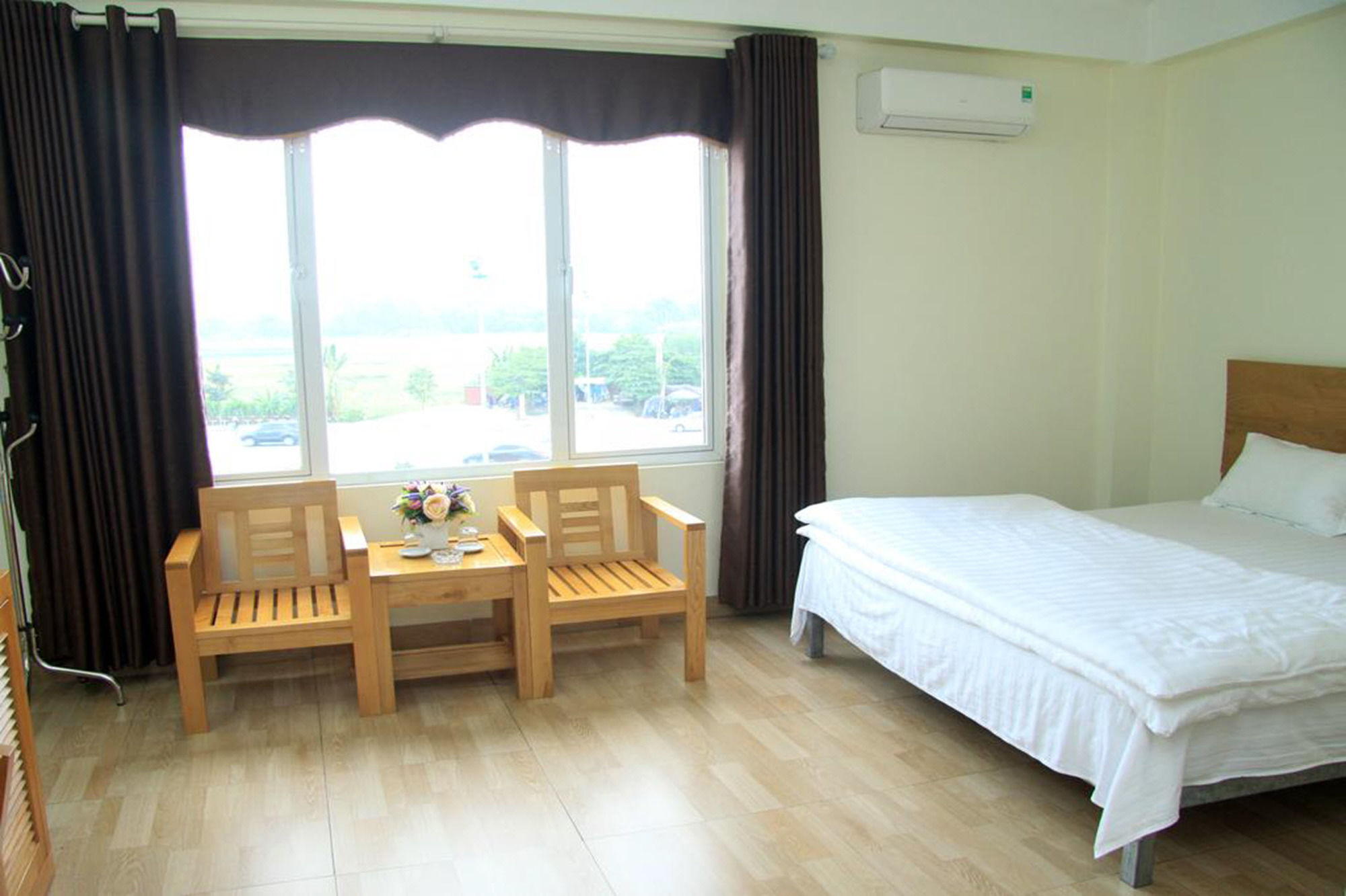 Dragon Airport Hotel Noi Bai Exterior photo